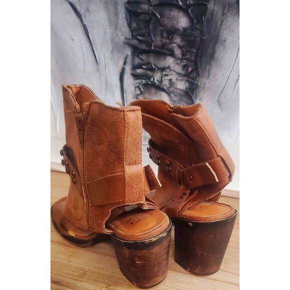 Vintage 93 Grace heeled boots - Picture 2 of 5